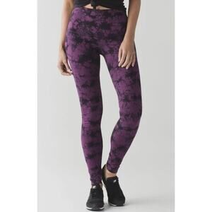 Lululemon purple & black High Waisted Leggings
